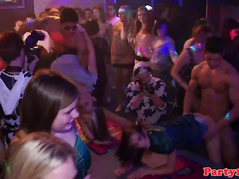 Yenge ensest zorla mus porno izle yalatan resmi