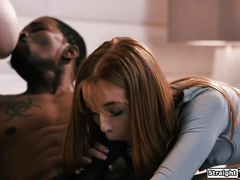 Para karşılığında sikisenler hint sex movie  resmi